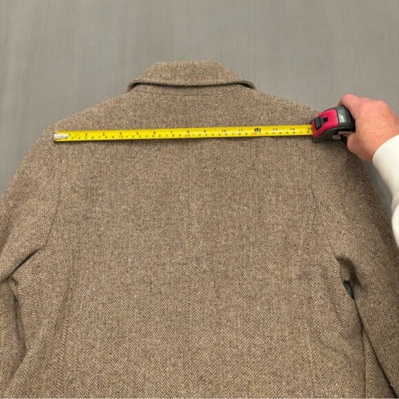 L.L. Bean Women’s Tan Herringbone Tweed Wool-Silk Blazer Jacket 3 Button Sz M - Picture 14 of 16